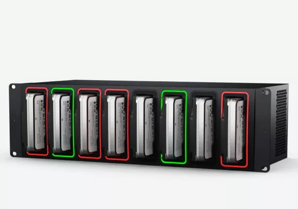 Blackmagic Cloud Backup 8, Large 8-bay hard disk dock lets you back up large media files to low cost computer hard disks