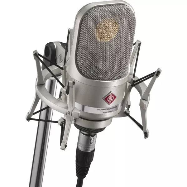 Neumann TLM 107 Studio Set Large-Diaphragm Multipattern Condenser Microphone with Shockmount (Nickel) Bundle with AKG K240 Studio Pro Stereo Headphones and 20' XLR-XLR Cable